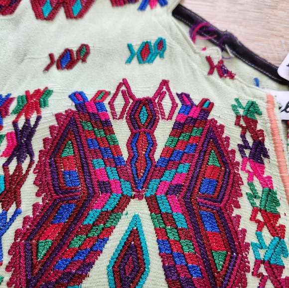 Colorful Embroidered Top - Picture 3 of 4